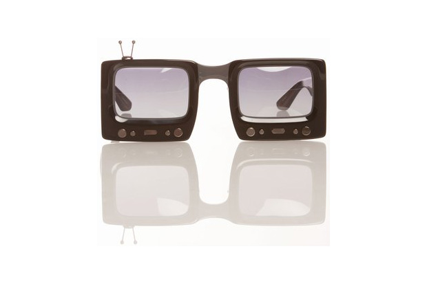 jeremy-scott-linda-farrow-sunglasses.jpg