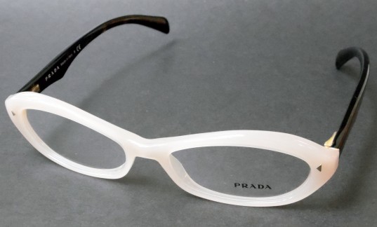 prada-110-101